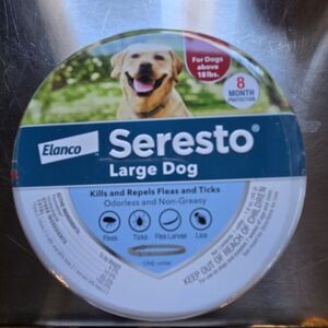 Seresto flea collar for large dog